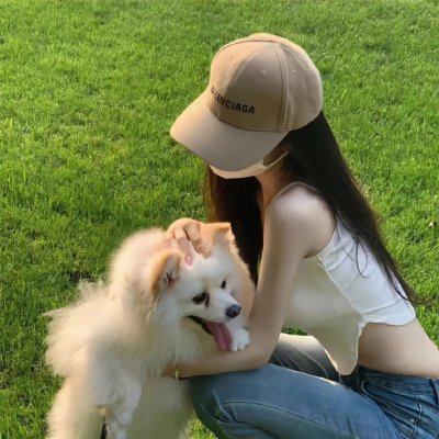 劳拉·马尔斯的眼睛